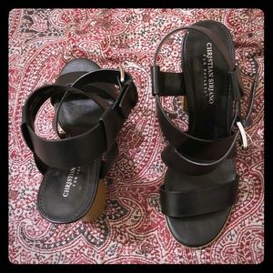 9.5: Black strappy sandal w/ 3in heel.